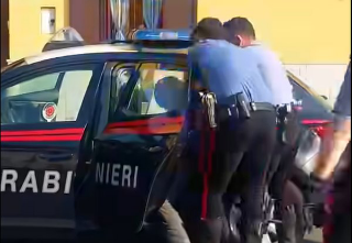 Santhià - Incendio in via Tricerri: uomo fermato dai Carabinieri