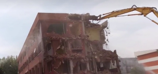 Vercelli - Al via la demolizione delle palazzine del rione Isola: parte la riqualificazione