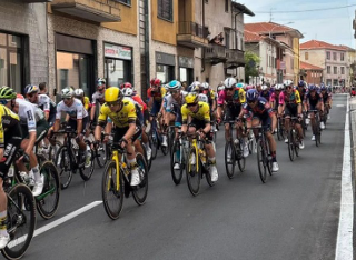 Vercellese, la Vuelta a España attraversa Roasio, Lozzolo e Gattinara
