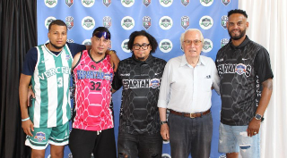 Vercelli - Il Sindaco Scheda ospite al torneo “Basket insieme” con la comunità dominicana