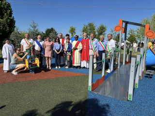 Ceresanablot - Inaugurati i Giardini "Don Augusto Scavarda": un nuovo spazio verde per tutta la comunità