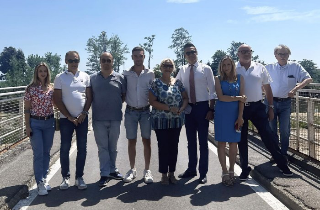 Riaperto il ponte sul fiume Elvo a Casanova Elvo, torna la normalità dopo le piene di aprile